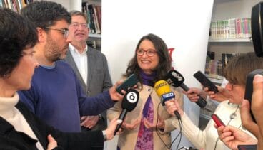 Mónica Oltra tras la sesión del seminario