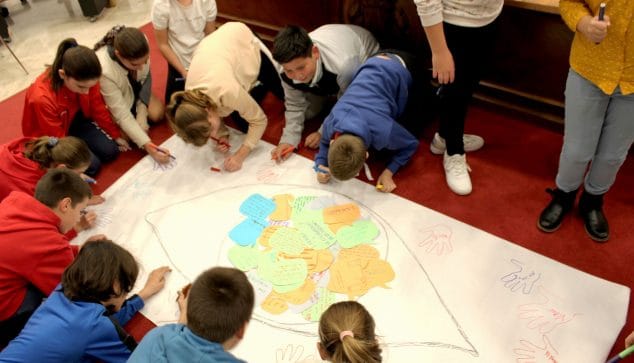 Imagen: Presentación del Consell de infancia i adolescencia