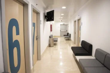 Zona de consultas especializadas – HLA San Carlos