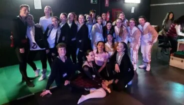 Alumnos de Babylon Escuela de Danza durante el concurso en Vera (Almería)