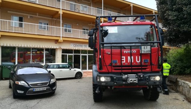 La UME desinfecta las calles de Dénia 2 camion de la ume en denia
