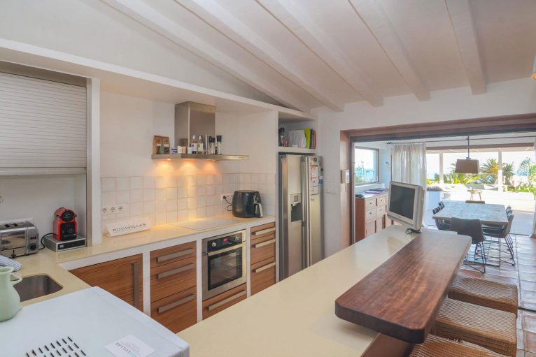 Keuken in een luxe villa in Benissa - Aguila Rent a Villa
