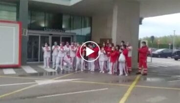 Homenaje al equipo de limpieza del Hospital de Dénia
