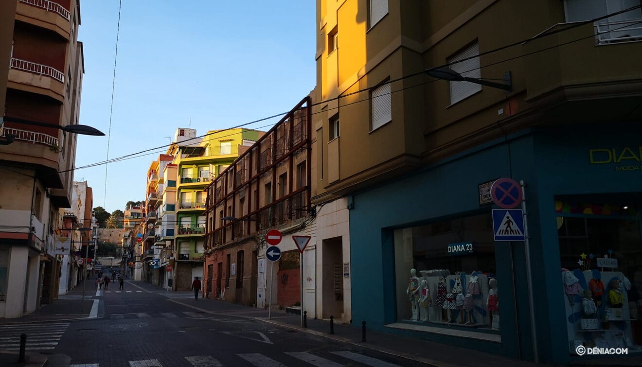 La calles de Dénia desiertas 11