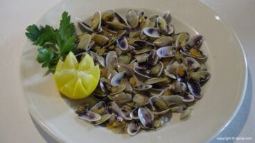 Tellinas, un plato tradicional – Restaurante L’anfora