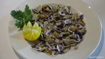 Tellinas, un plato tradicional – Restaurante L’anfora