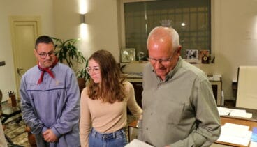 safir malonda fallera mayor de denia junto al alcalde y al presidente de la jlf