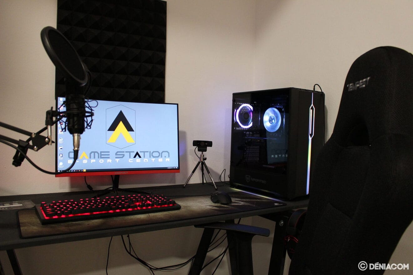 Zona para jugar en streaming - Game Station