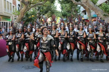 Desfie de gala de Moros y Cristianos 2019