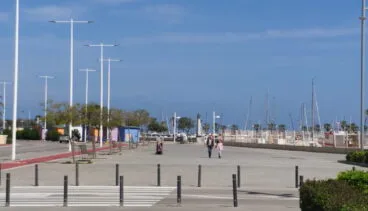 Paseos de familias por el puerto dianense