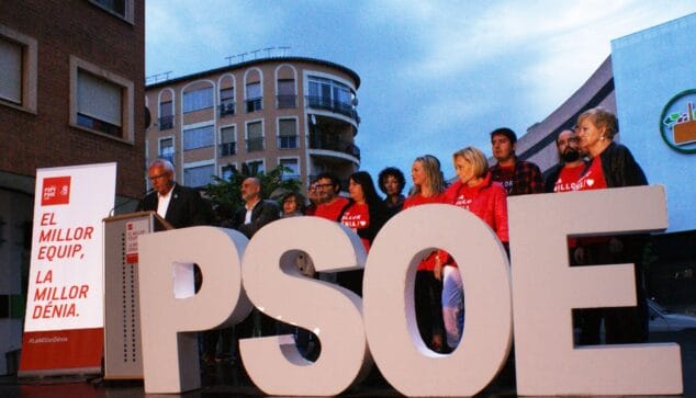 Imagen: Equipo del PSPV en campaña