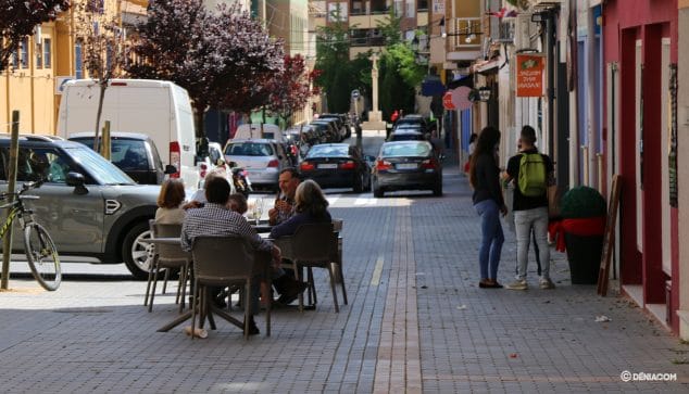 terraza junto al mercat