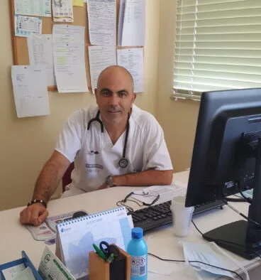 Manuel Vallalta, médico internista del Hospital de Atención a Crónicos y Larga Estancia de La Pedrera