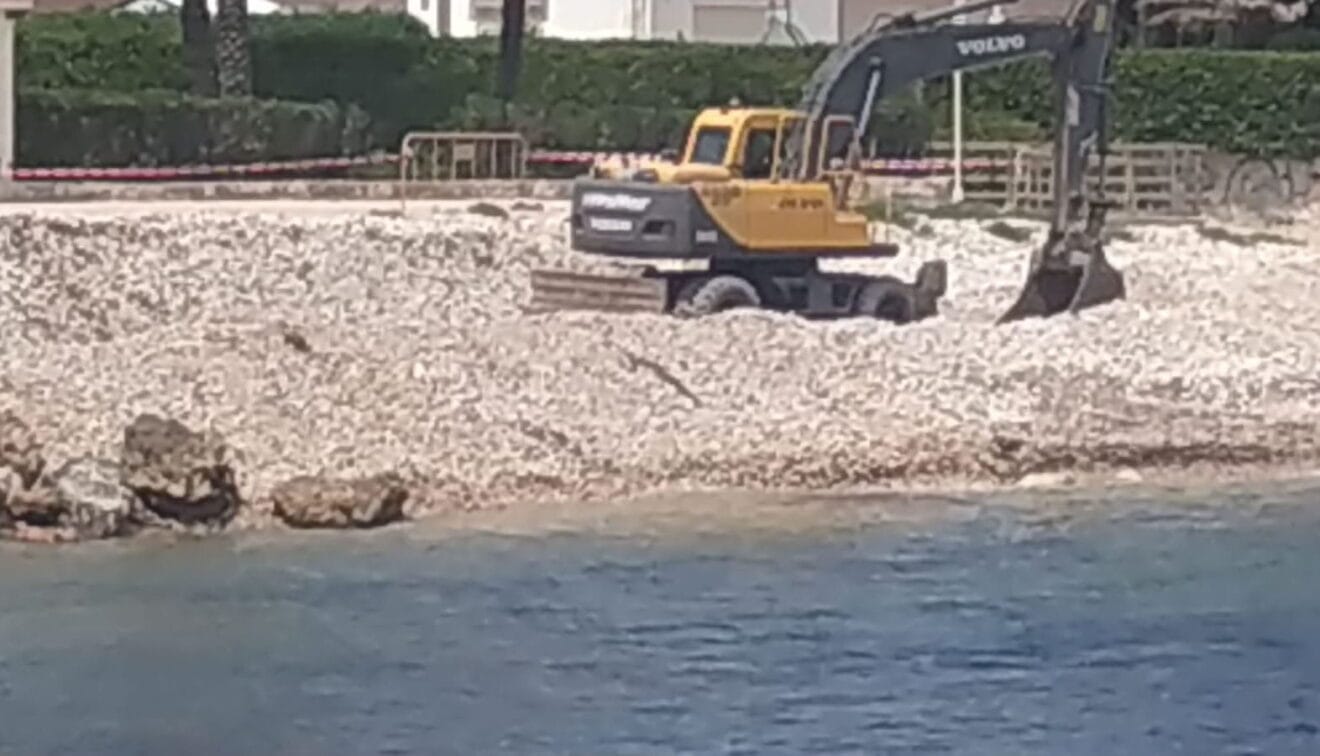 Obras de refuerzo en Les Rotes