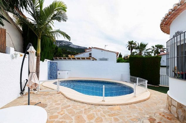 Chalet de una sola planta en la zona Tossal Gros en venta con Euroholding 4 piscina chalet venta denia euroholding