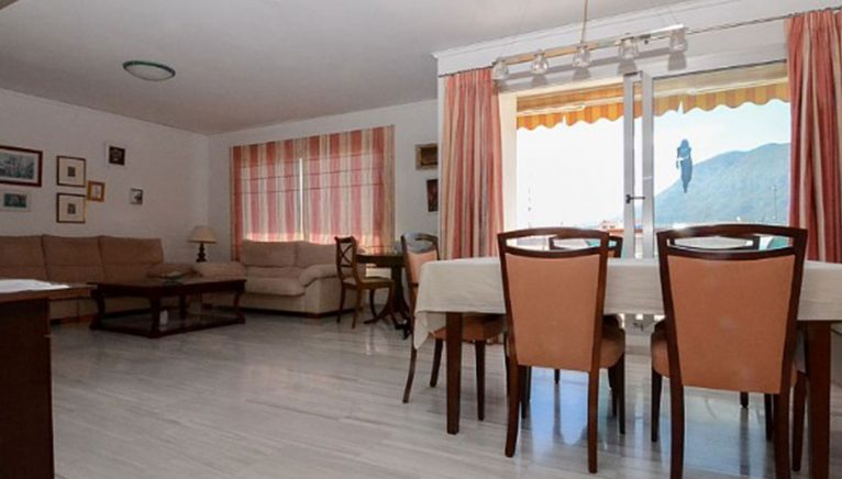 Living room of a penthouse for sale in Dénia - Euroholding