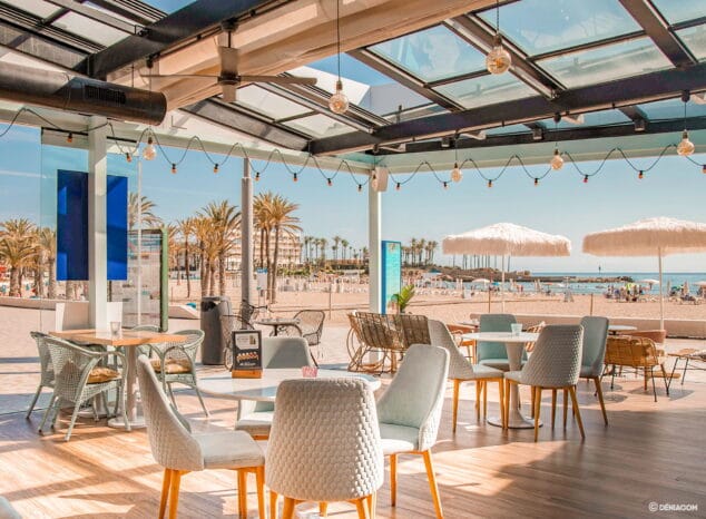 ¿Sabías que Restaurante Ammos se prepara para convertirse en franquicia? Tu lugar de referencia lleva la esencia mediterránea por el mundo 1 Imagen: Terraza de Restaurante Ammos