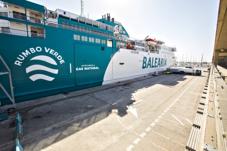 Baleària ship of Natural Gas