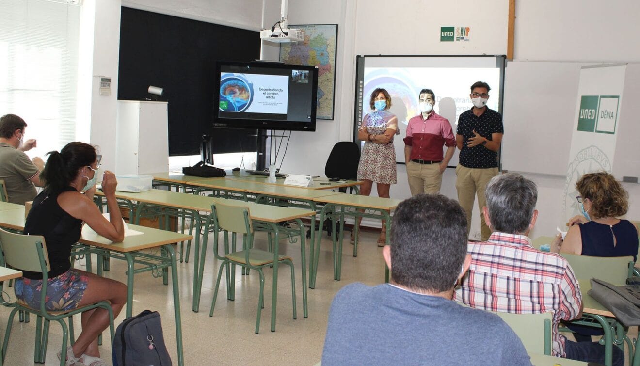 Curso Desentrañando el cerebro adicto de UNED Dénia