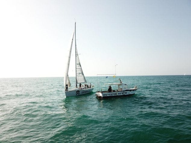 Imagen: Durante la regata