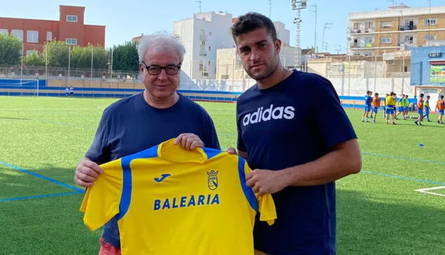 maxi junto a toni lledo