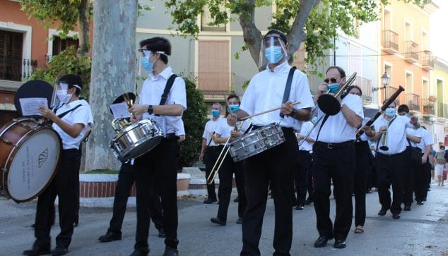 pasacalles de la agrupacion artistica musical 09
