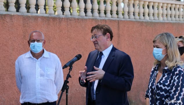 Imagen: Vicent Grimalt, Ximo Puig y Gabriela Bravo en la Marineta