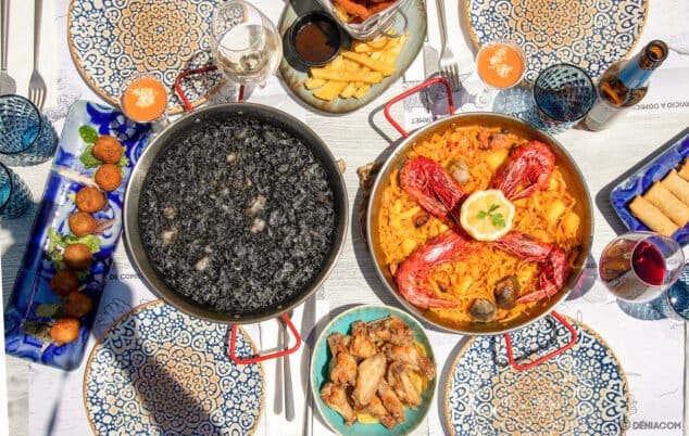 diversos platos arrozes