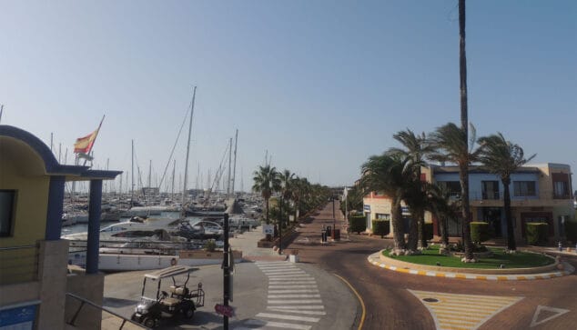 Imagen: Entrada de Marina de Dénia