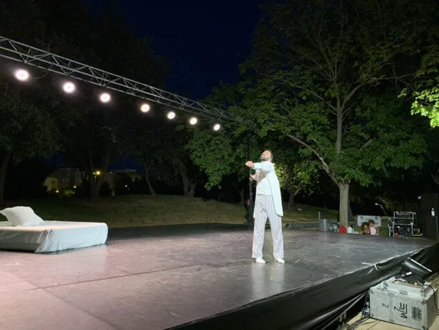 El festival ‘Dansant a la Marina’ conquista Torrecremada 1 actuacion en el festival dansant la marina 01
