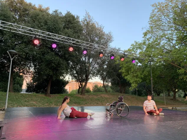 El festival ‘Dansant a la Marina’ conquista Torrecremada 4 actuacion en el festival dansant la marina