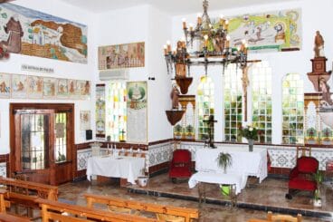 Altar en la ermita del Pare Pere | Imagen: Tino Calvo