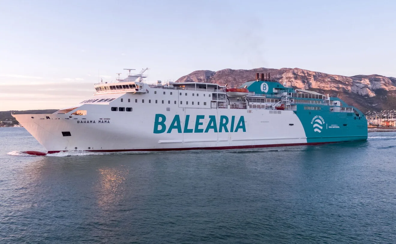 Buque Bahama Mama de Baleària