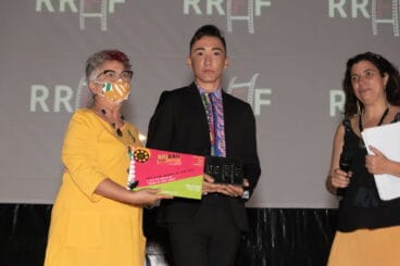 El bailarín Pedro Puente regoge el premio al Mejor Film Social | Jordi Dominguis