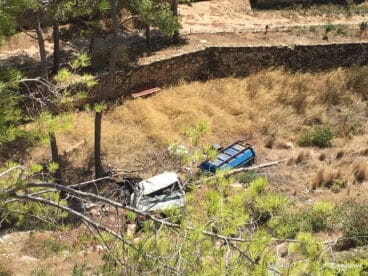 Furgoneta en el castillo