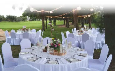 mesas preparadas junto campo golf hotel denia marriott la sella golf resort spa