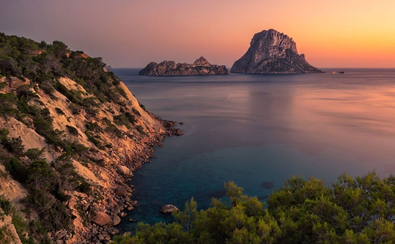 Visita Ibiza con Baleària