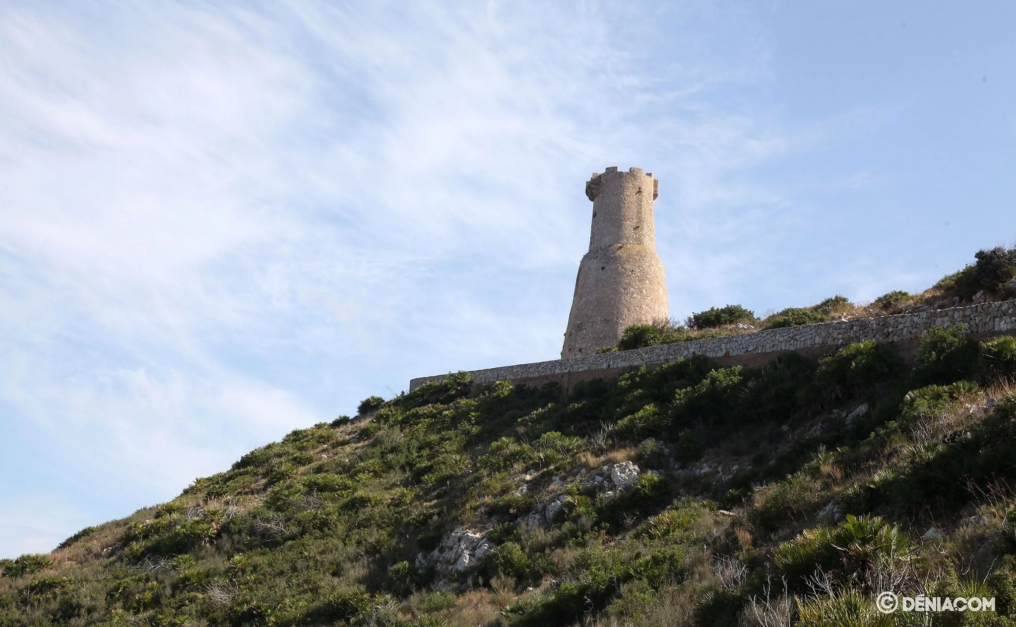 Vista general de la Torre del Gerro de Dénia