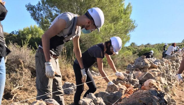 Imagen: Alumnos trabajando en el curso formativo