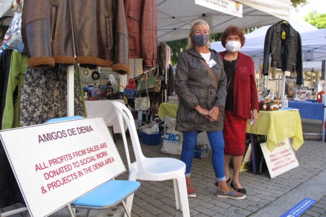 amigos de denia en la fira de les associacions de 2020 tino calvo