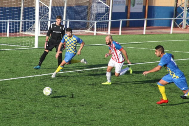derbi comarcal entre el cd denia y cd javea tino calvo 10