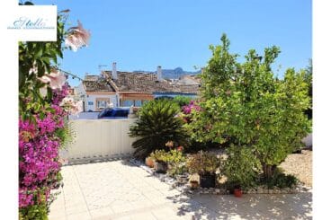 Vista exterior de una casa en venta en Vergel – Stella Inmo Consulting