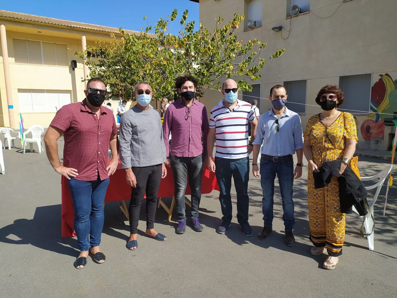 Ganadores de los premios Cavall de Laguar junto al jurado