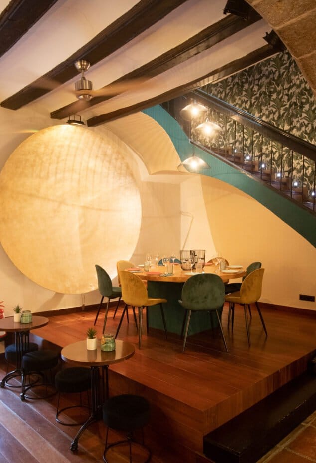 mesa escenario la chula de cavallers