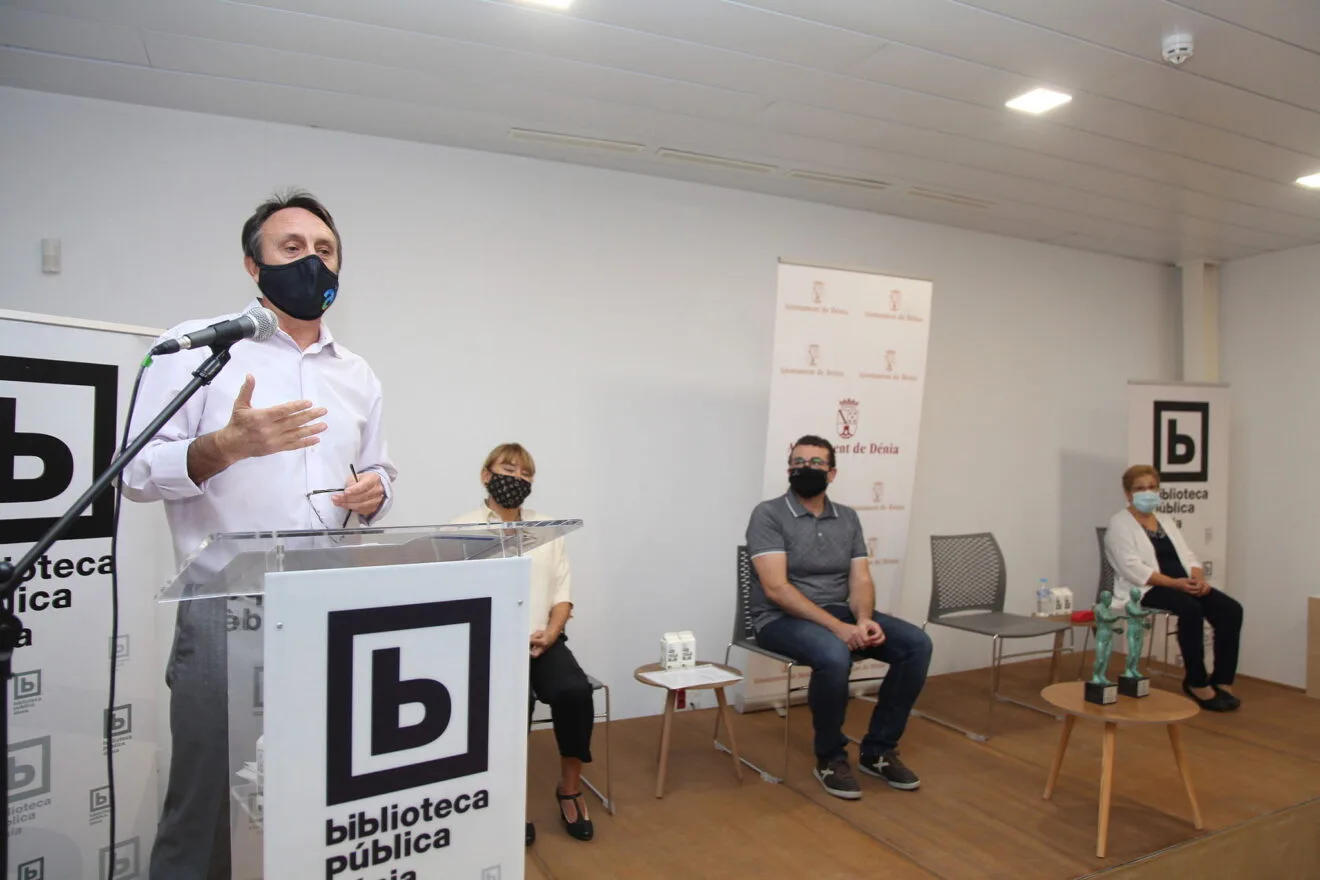 Premio para la formación de personas adultas | Tino Calvo 14