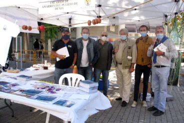 Usuarios de amarres del puerto en la Fira de les Associacions de 2020 | Tino Calvo