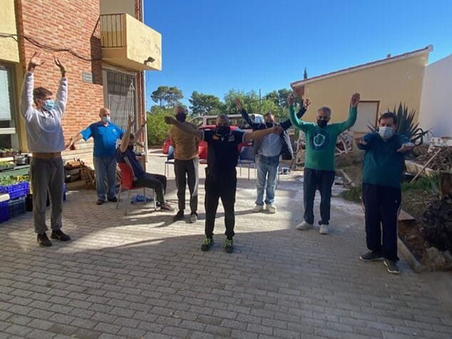 Imagen: Alumnos de uno de los talleres de Condenados al Bordillo