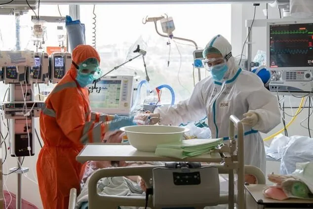 atencion en el hospital de denia durante la pandemia del coronavirus