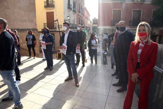 ediles populares en la manifestacion de aehtma