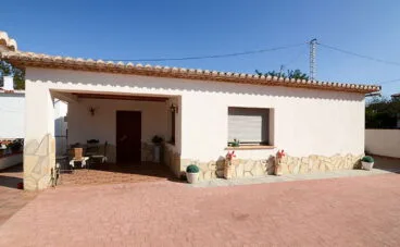 exterior chalet venta denia euroholding